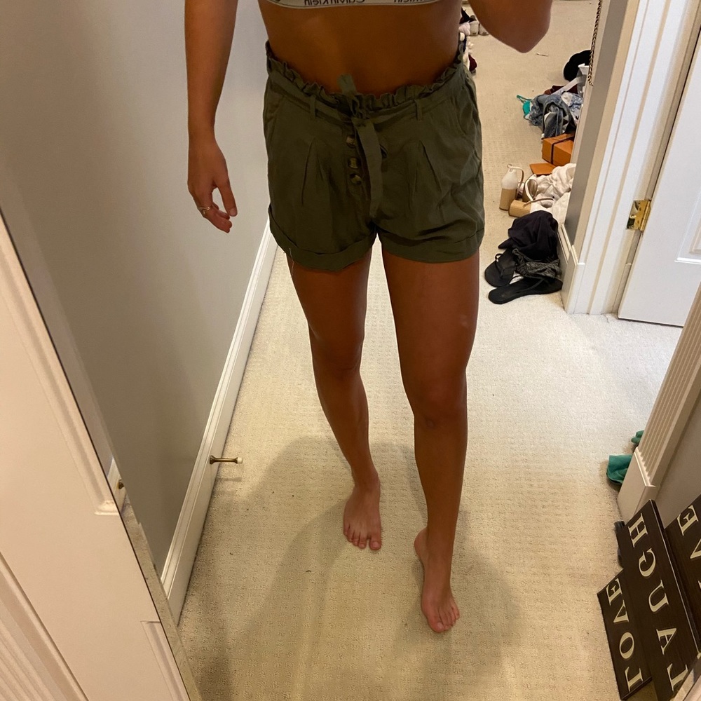 American Eagle Paper Bag shorts